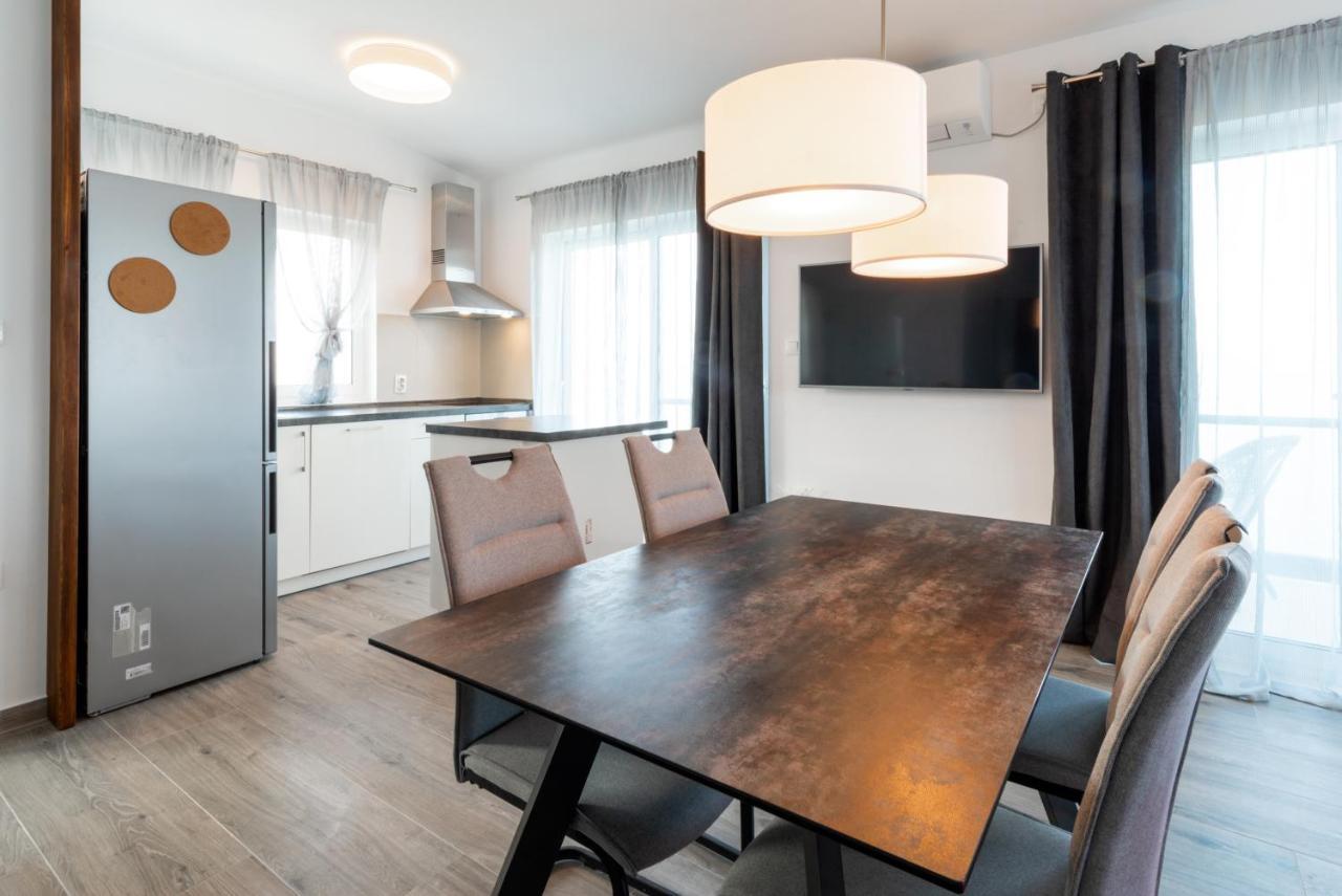 Vila Apartments Marina Blato  Εξωτερικό φωτογραφία
